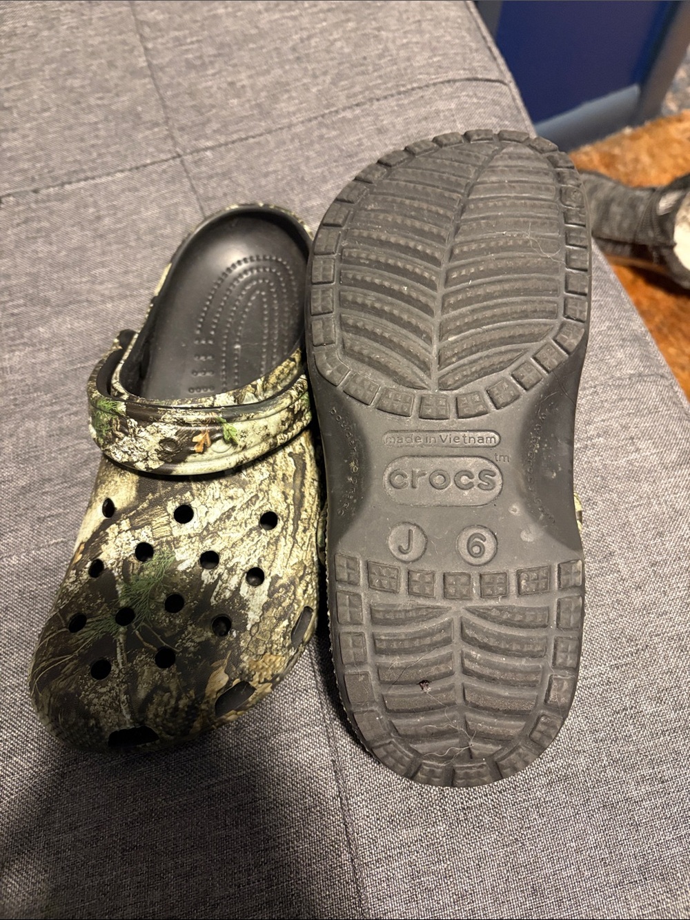 CROCS Kids Camouflage Clog in Green and Black